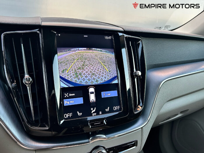 Volvo XC60 D4 AWD Geartronic Momentum Euro 6 -2019 - Bild 16